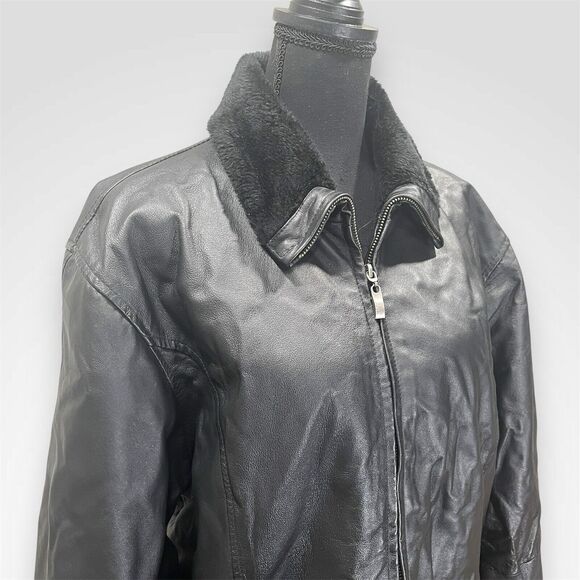 The Connection New York Genuine Leather Jacket Black Faux Fur Lined Size Medium - Picture 2 of 9